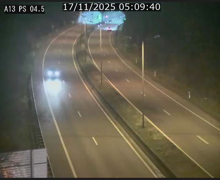 <h2>Traffic live webcam Luxembourg Differdange - A13 direction Esch-sur-Alzette - BK 4.5</h2>