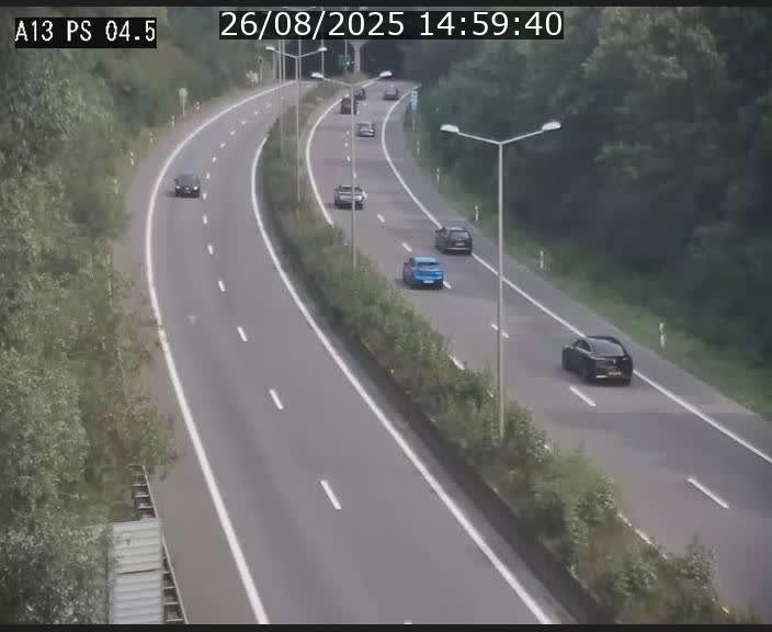 <h2>Traffic live webcam Luxembourg Differdange - A13 direction Esch-sur-Alzette - BK 4.5</h2>