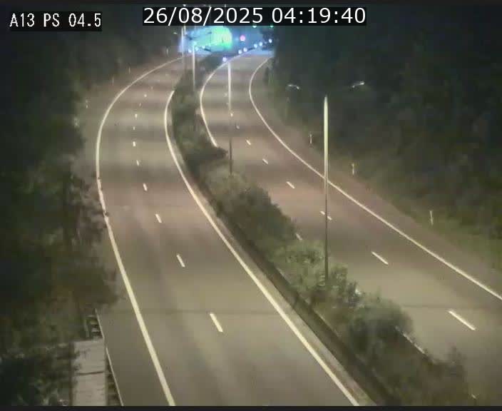 <h2>Traffic live webcam Luxembourg Differdange - A13 direction Esch-sur-Alzette - BK 4.5</h2>