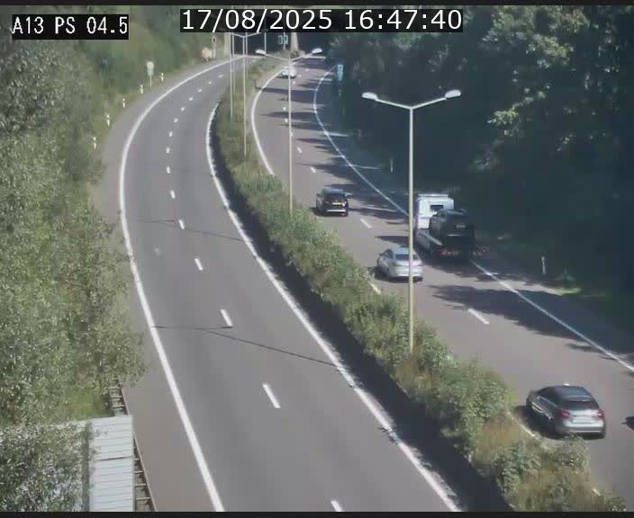 <h2>Traffic live webcam Luxembourg Differdange - A13 direction Esch-sur-Alzette - BK 4.5</h2>