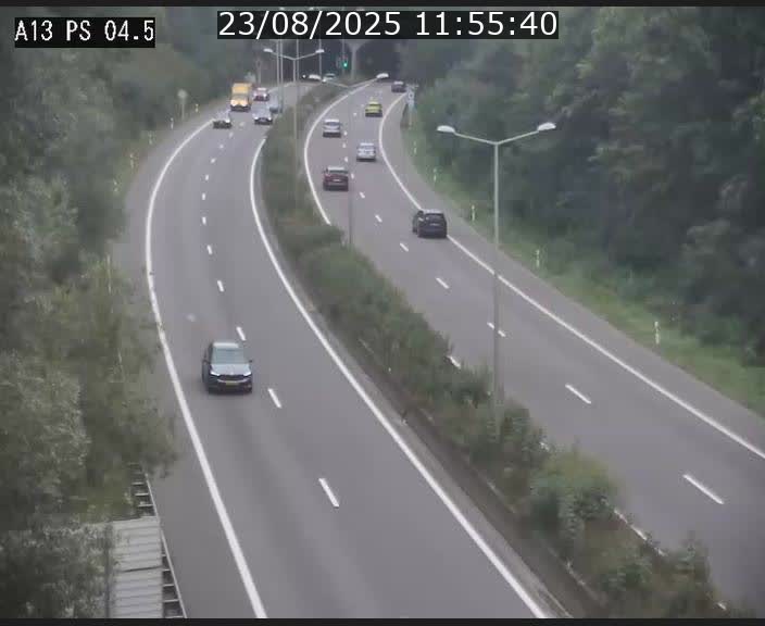 <h2>Traffic live webcam Luxembourg Differdange - A13 direction Esch-sur-Alzette - BK 4.5</h2>