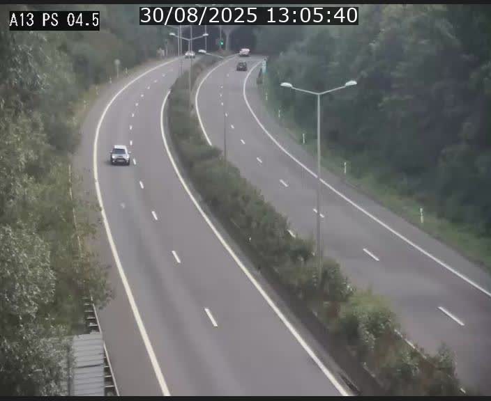 <h2>Traffic live webcam Luxembourg Differdange - A13 direction Esch-sur-Alzette - BK 4.5</h2>