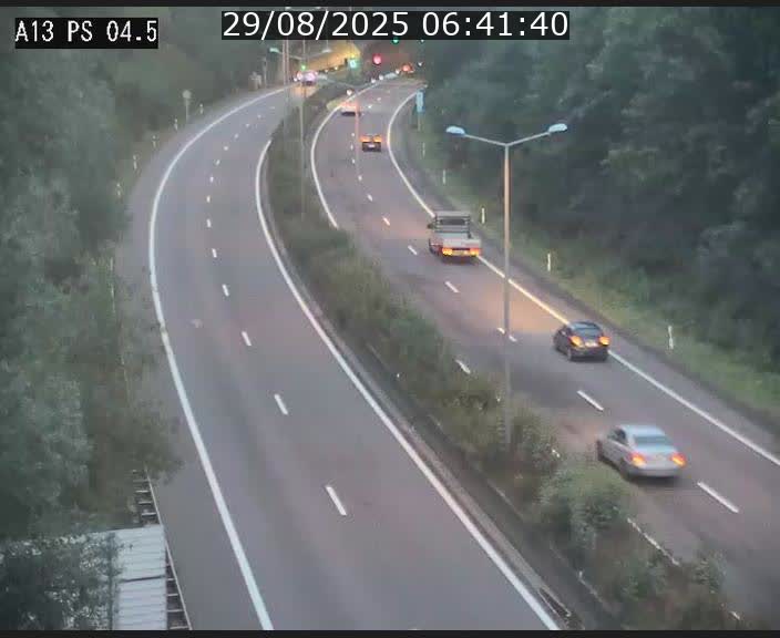 <h2>Traffic live webcam Luxembourg Differdange - A13 direction Esch-sur-Alzette - BK 4.5</h2>