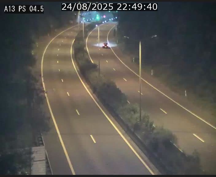 <h2>Traffic live webcam Luxembourg Differdange - A13 direction Esch-sur-Alzette - BK 4.5</h2>