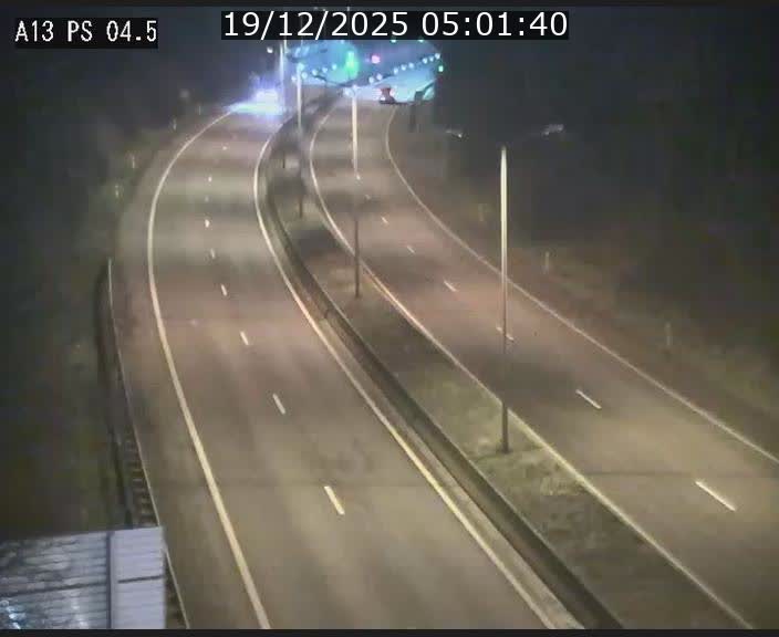 <h2>Traffic live webcam Luxembourg Differdange - A13 direction Esch-sur-Alzette - BK 4.5</h2>