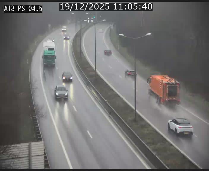 <h2>Traffic live webcam Luxembourg Differdange - A13 direction Esch-sur-Alzette - BK 4.5</h2>