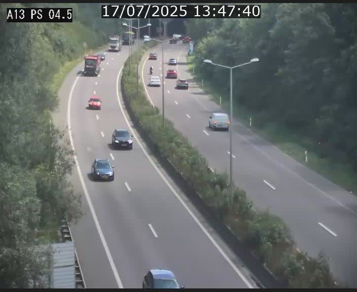 Traffic live webcam Luxembourg Differdange - A13 direction Esch-sur-Alzette - BK 4.5