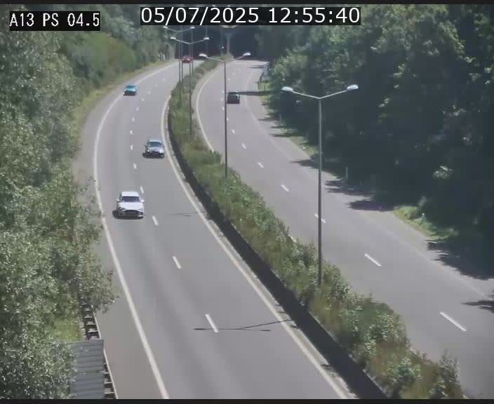 Traffic live webcam Luxembourg Differdange - A13 direction Esch-sur-Alzette - BK 4.5