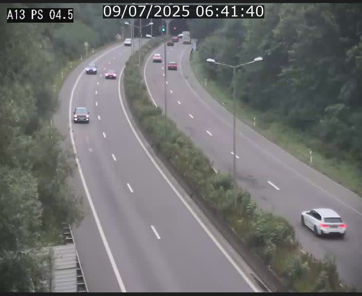 Traffic live webcam Luxembourg Differdange - A13 direction Esch-sur-Alzette - BK 4.5