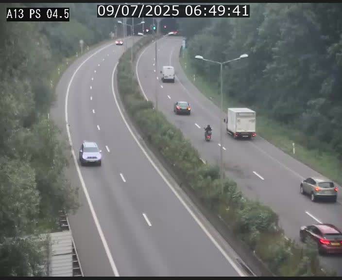 Traffic live webcam Luxembourg Differdange - A13 direction Esch-sur-Alzette - BK 4.5