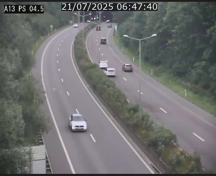 Traffic live webcam Luxembourg Differdange - A13 direction Esch-sur-Alzette - BK 4.5