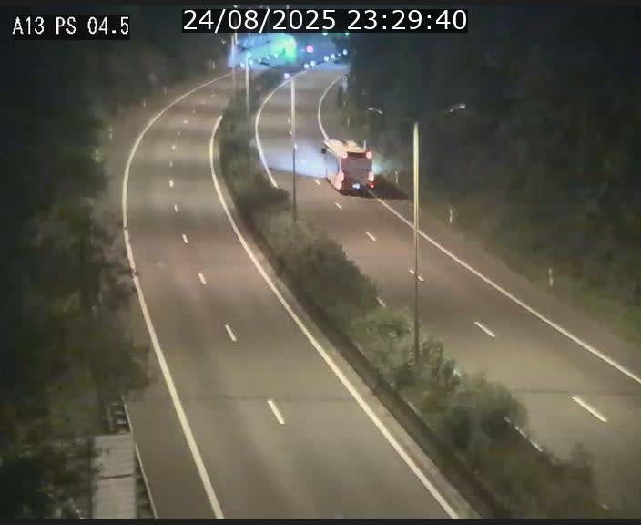 Traffic live webcam Luxembourg Differdange - A13 direction Esch-sur-Alzette - BK 4.5