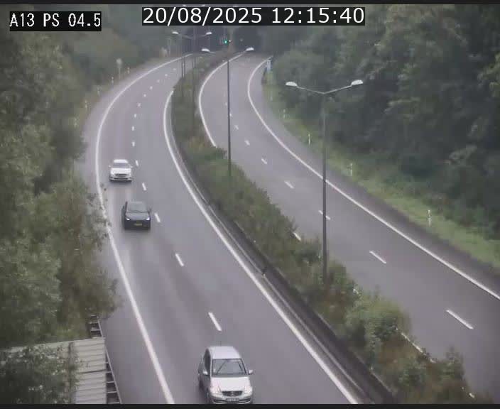 Traffic live webcam Luxembourg Differdange - A13 direction Esch-sur-Alzette - BK 4.5