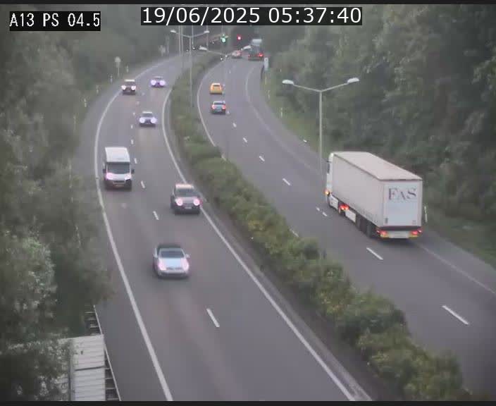 <h2>Traffic live webcam Luxembourg Differdange - A13 direction Esch-sur-Alzette - BK 4.5</h2>