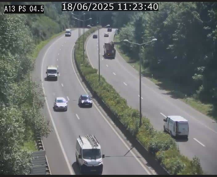 <h2>Traffic live webcam Luxembourg Differdange - A13 direction Esch-sur-Alzette - BK 4.5</h2>