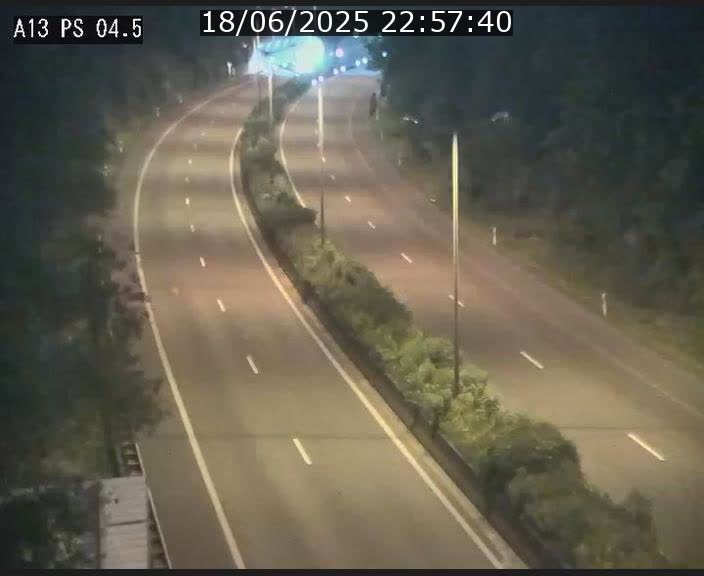 <h2>Traffic live webcam Luxembourg Differdange - A13 direction Esch-sur-Alzette - BK 4.5</h2>