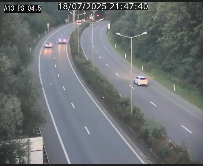 <h2>Traffic live webcam Luxembourg Differdange - A13 direction Esch-sur-Alzette - BK 4.5</h2>