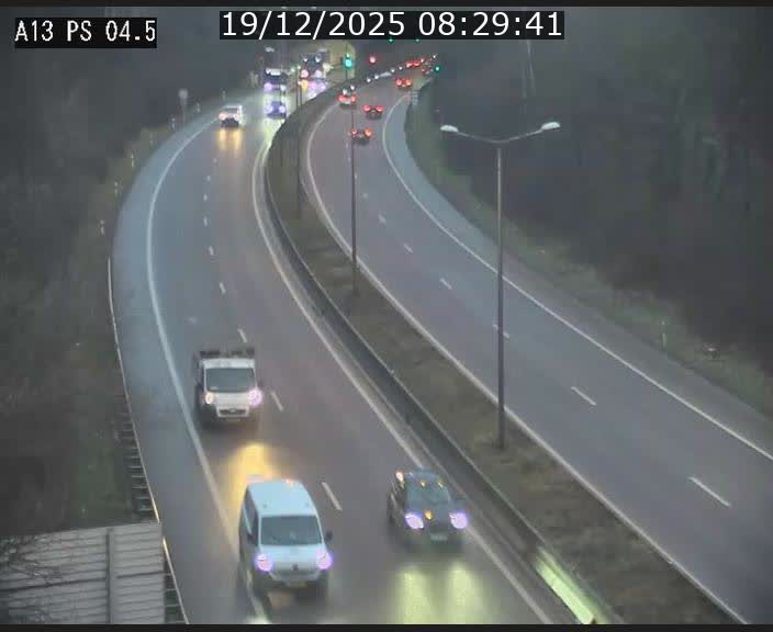 <h2>Traffic live webcam Luxembourg Differdange - A13 direction Esch-sur-Alzette - BK 4.5</h2>