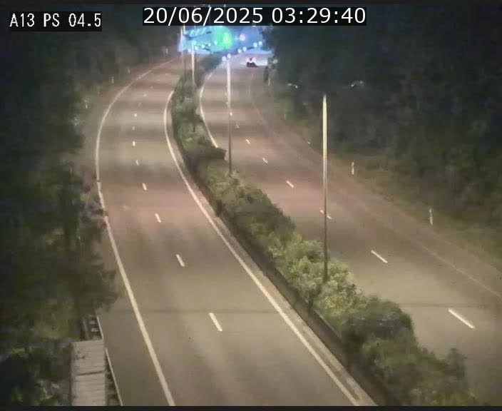 <h2>Traffic live webcam Luxembourg Differdange - A13 direction Esch-sur-Alzette - BK 4.5</h2>