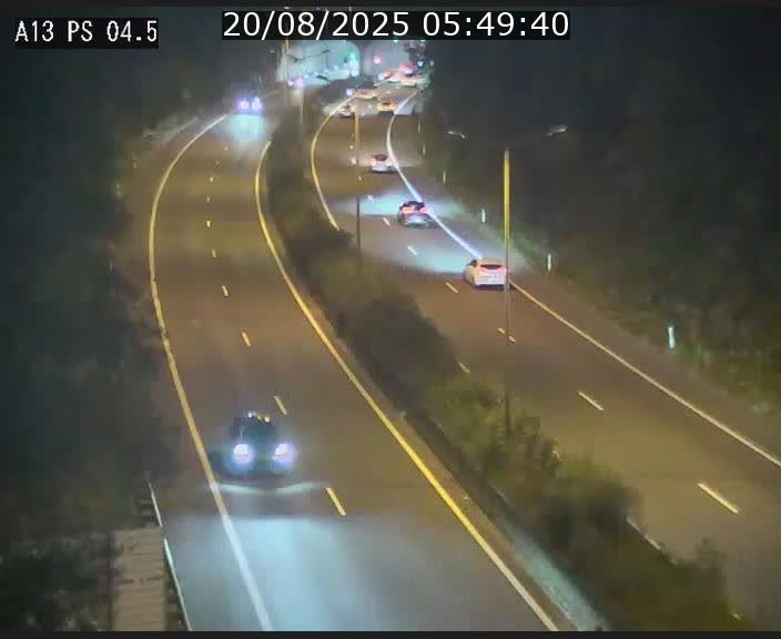 <h2>Traffic live webcam Luxembourg Differdange - A13 direction Esch-sur-Alzette - BK 4.5</h2>