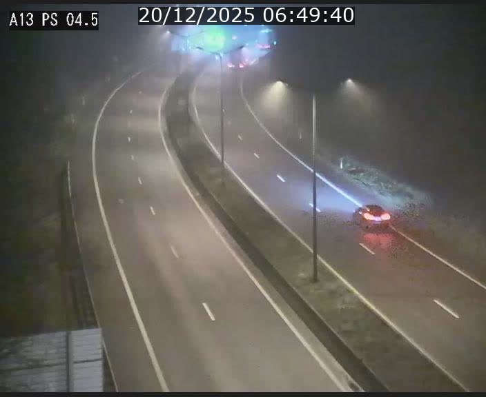 <h2>Traffic live webcam Luxembourg Differdange - A13 direction Esch-sur-Alzette - BK 4.5</h2>