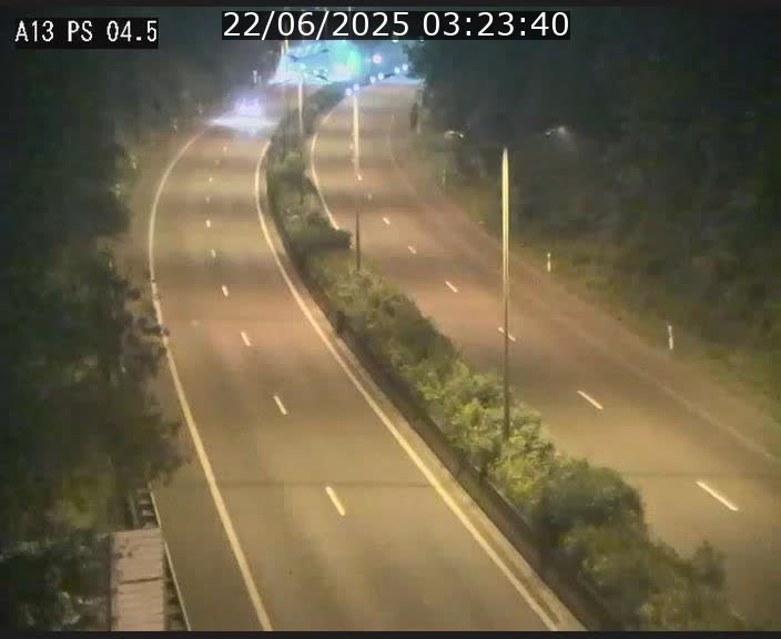 <h2>Traffic live webcam Luxembourg Differdange - A13 direction Esch-sur-Alzette - BK 4.5</h2>