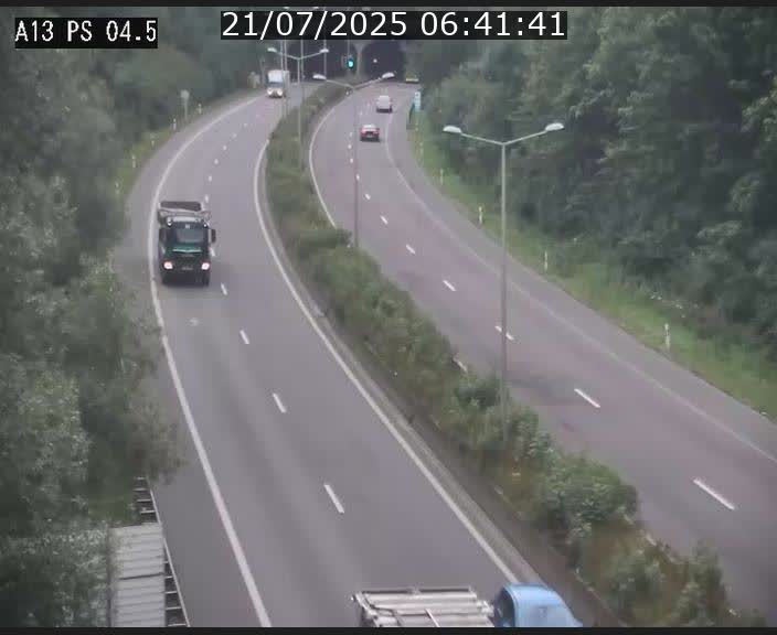 <h2>Traffic live webcam Luxembourg Differdange - A13 direction Esch-sur-Alzette - BK 4.5</h2>