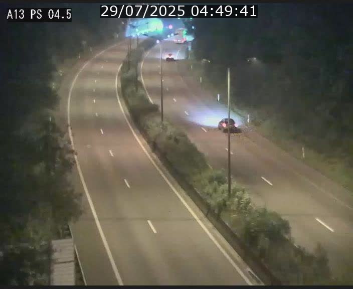 <h2>Traffic live webcam Luxembourg Differdange - A13 direction Esch-sur-Alzette - BK 4.5</h2>