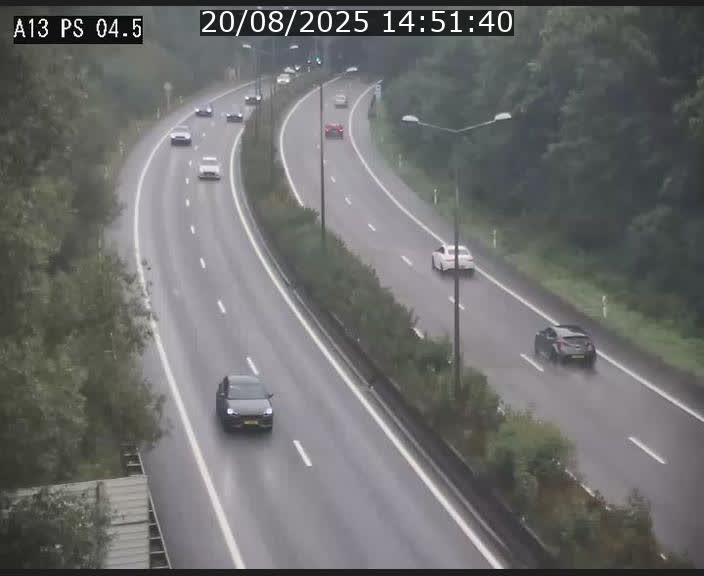 <h2>Traffic live webcam Luxembourg Differdange - A13 direction Esch-sur-Alzette - BK 4.5</h2>