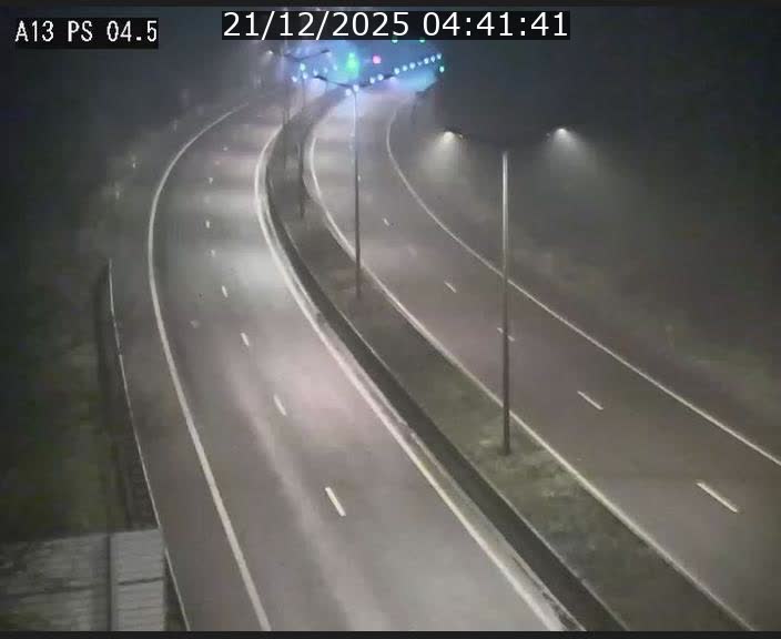 <h2>Traffic live webcam Luxembourg Differdange - A13 direction Esch-sur-Alzette - BK 4.5</h2>