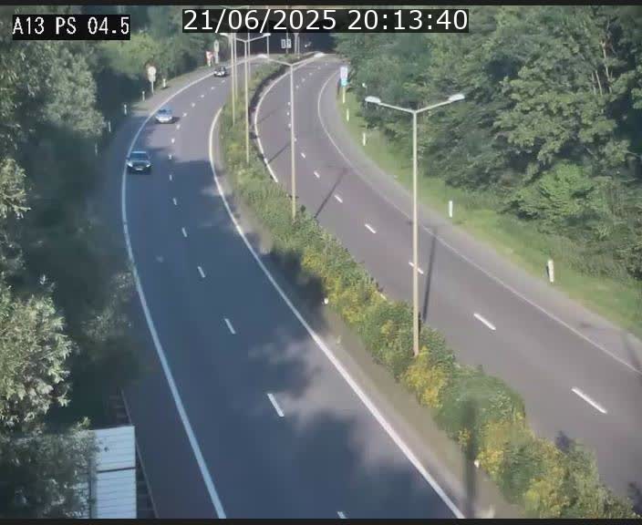 <h2>Traffic live webcam Luxembourg Differdange - A13 direction Esch-sur-Alzette - BK 4.5</h2>