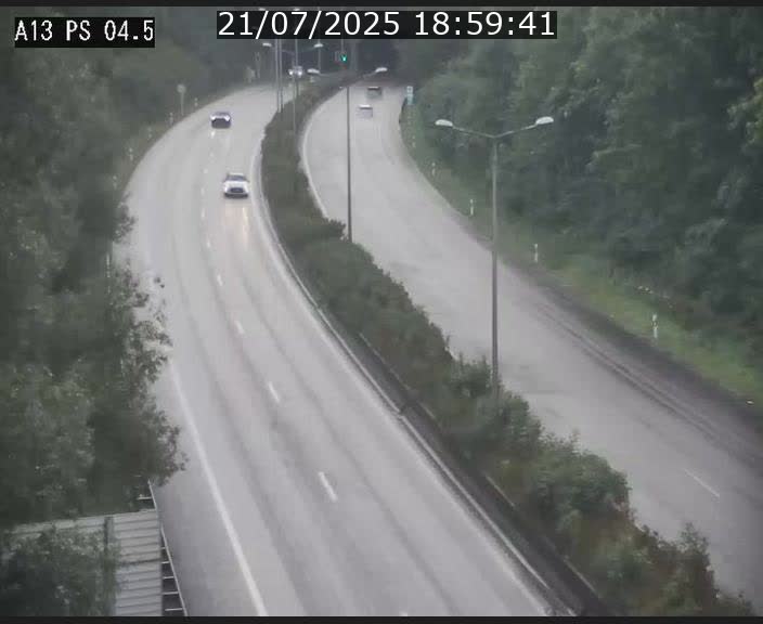 <h2>Traffic live webcam Luxembourg Differdange - A13 direction Esch-sur-Alzette - BK 4.5</h2>