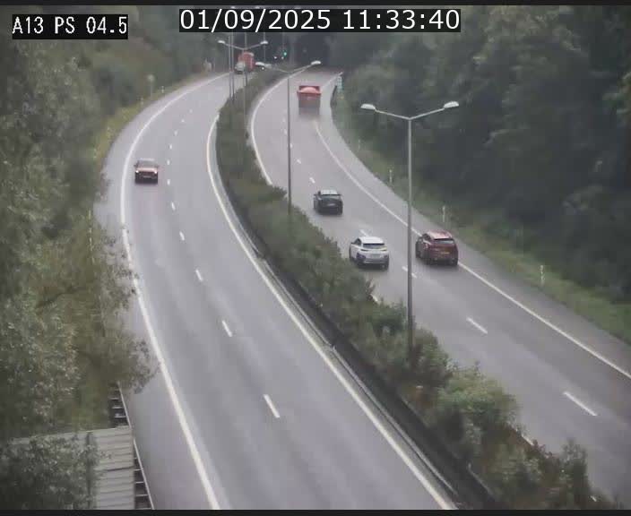 <h2>Traffic live webcam Luxembourg Differdange - A13 direction Esch-sur-Alzette - BK 4.5</h2>