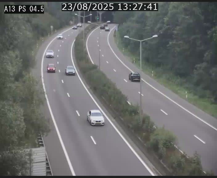 <h2>Traffic live webcam Luxembourg Differdange - A13 direction Esch-sur-Alzette - BK 4.5</h2>