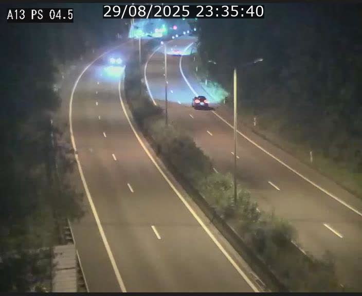 <h2>Traffic live webcam Luxembourg Differdange - A13 direction Esch-sur-Alzette - BK 4.5</h2>