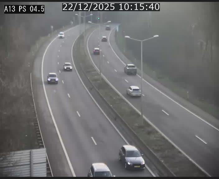 <h2>Traffic live webcam Luxembourg Differdange - A13 direction Esch-sur-Alzette - BK 4.5</h2>