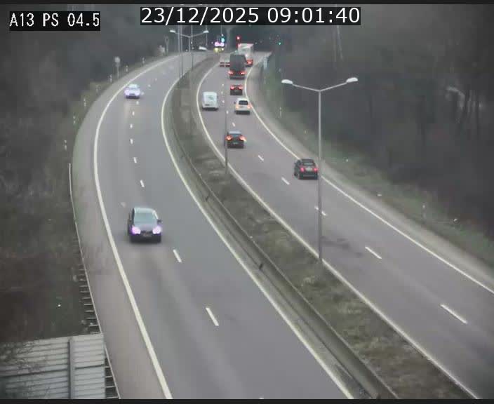 <h2>Traffic live webcam Luxembourg Differdange - A13 direction Esch-sur-Alzette - BK 4.5</h2>