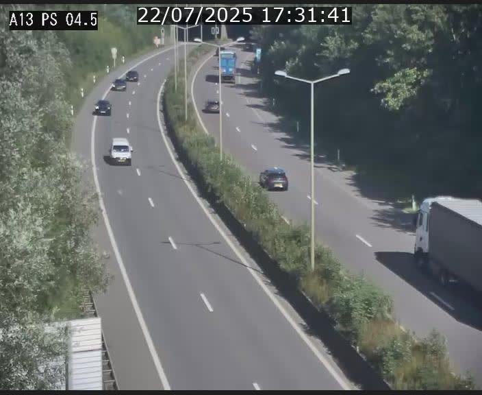 <h2>Traffic live webcam Luxembourg Differdange - A13 direction Esch-sur-Alzette - BK 4.5</h2>