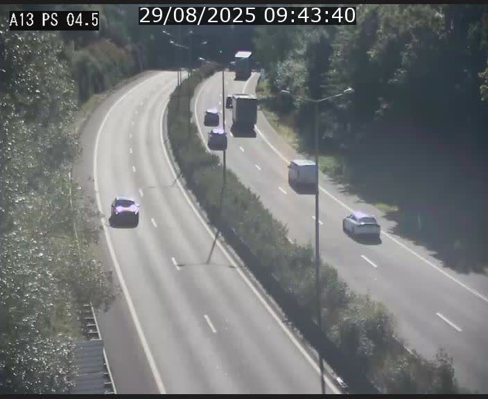 <h2>Traffic live webcam Luxembourg Differdange - A13 direction Esch-sur-Alzette - BK 4.5</h2>