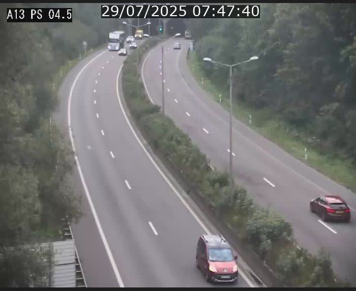 <h2>Traffic live webcam Luxembourg Differdange - A13 direction Esch-sur-Alzette - BK 4.5</h2>