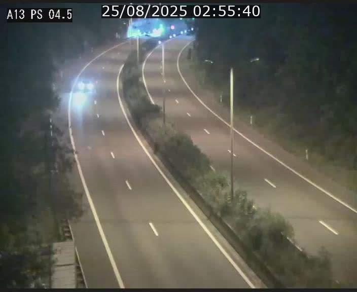 <h2>Traffic live webcam Luxembourg Differdange - A13 direction Esch-sur-Alzette - BK 4.5</h2>