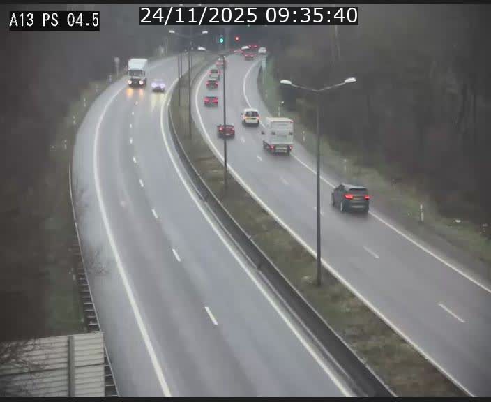 <h2>Traffic live webcam Luxembourg Differdange - A13 direction Esch-sur-Alzette - BK 4.5</h2>