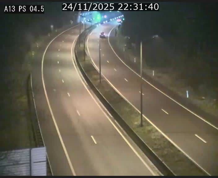 <h2>Traffic live webcam Luxembourg Differdange - A13 direction Esch-sur-Alzette - BK 4.5</h2>