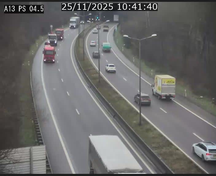 <h2>Traffic live webcam Luxembourg Differdange - A13 direction Esch-sur-Alzette - BK 4.5</h2>