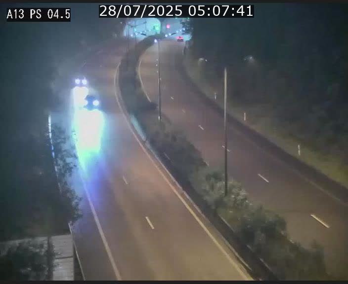 <h2>Traffic live webcam Luxembourg Differdange - A13 direction Esch-sur-Alzette - BK 4.5</h2>