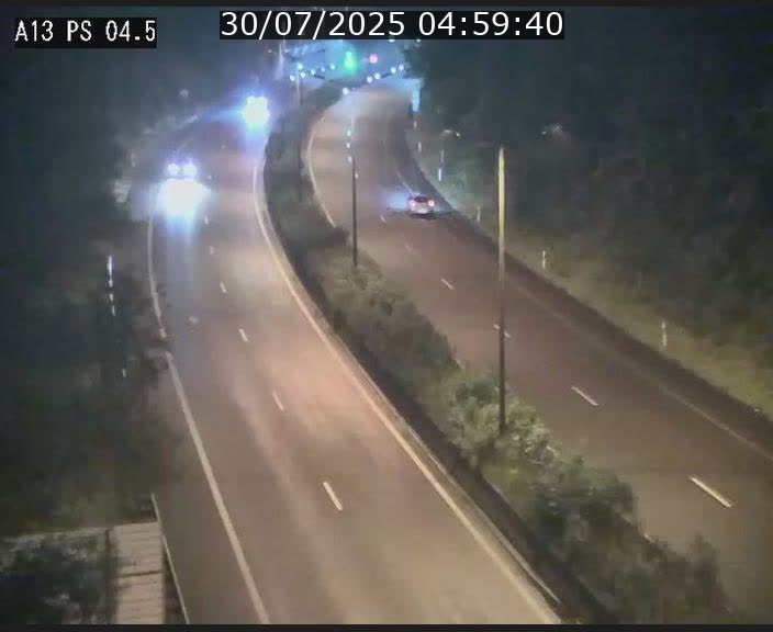 <h2>Traffic live webcam Luxembourg Differdange - A13 direction Esch-sur-Alzette - BK 4.5</h2>