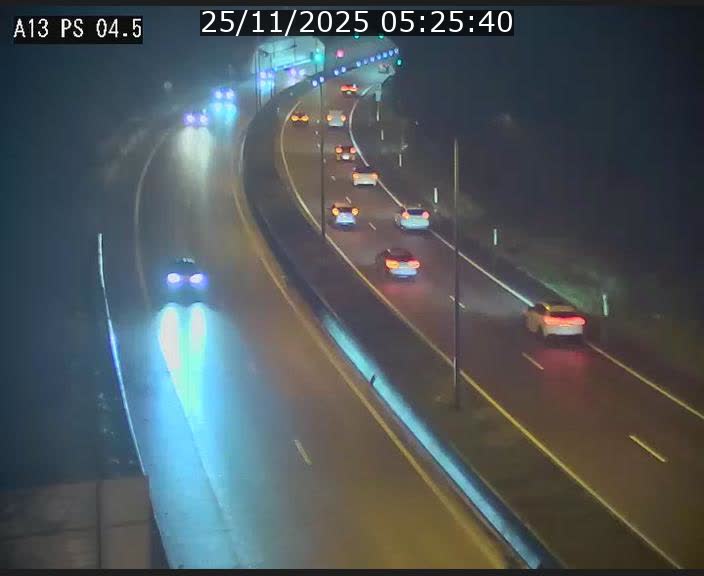 <h2>Traffic live webcam Luxembourg Differdange - A13 direction Esch-sur-Alzette - BK 4.5</h2>