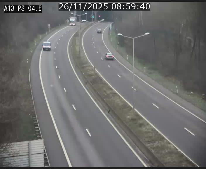 <h2>Traffic live webcam Luxembourg Differdange - A13 direction Esch-sur-Alzette - BK 4.5</h2>