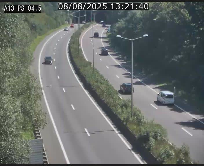 <h2>Traffic live webcam Luxembourg Differdange - A13 direction Esch-sur-Alzette - BK 4.5</h2>