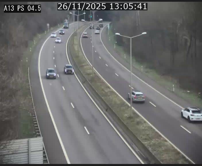<h2>Traffic live webcam Luxembourg Differdange - A13 direction Esch-sur-Alzette - BK 4.5</h2>